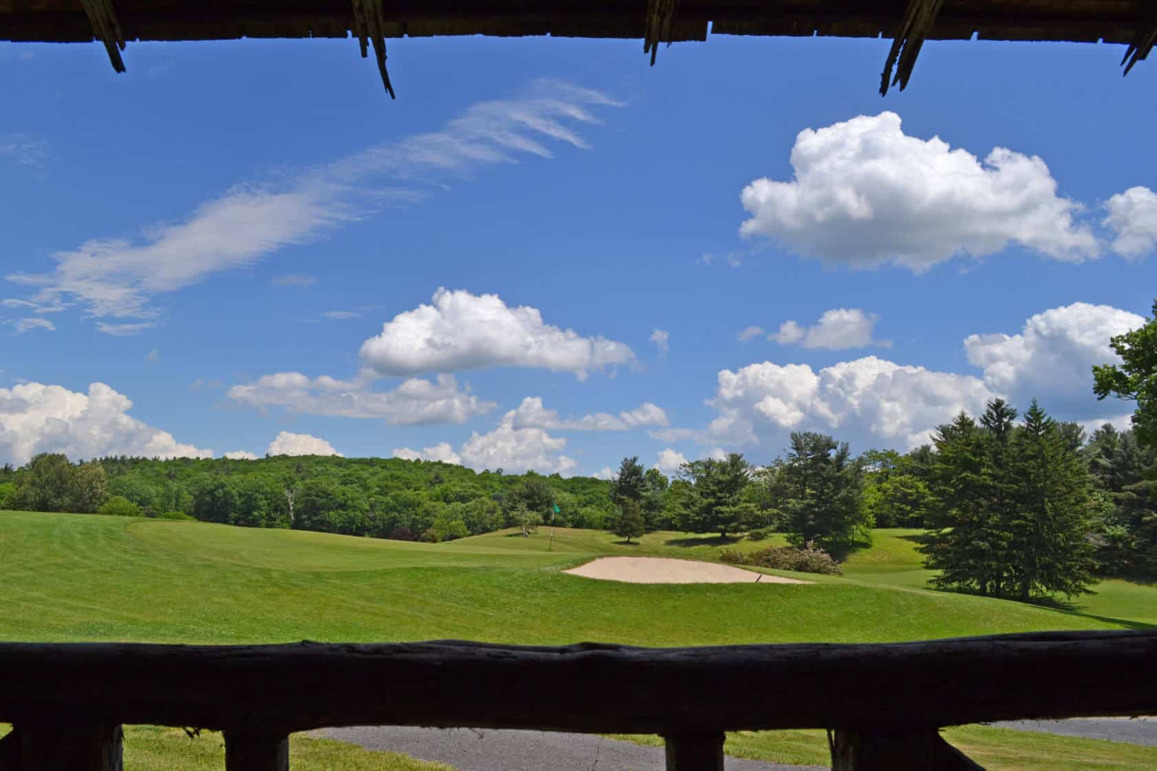 Mountain Cottages - Golf Course Patio View - Mohonk Mountain House