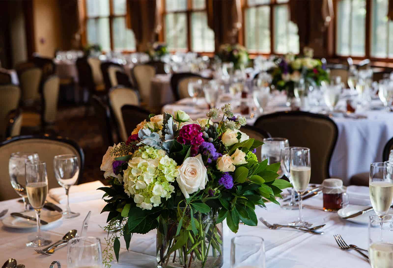West dining room wedding at Mohonk