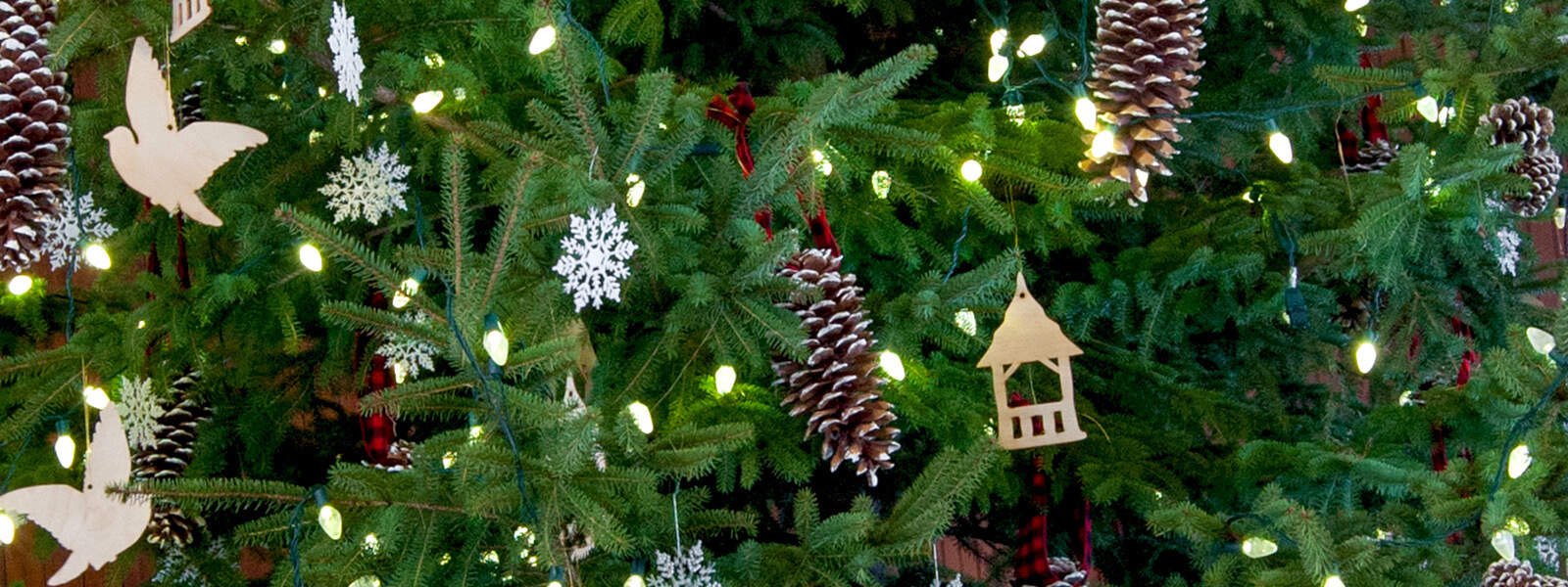 Christmas Tree Mohonk Decoration