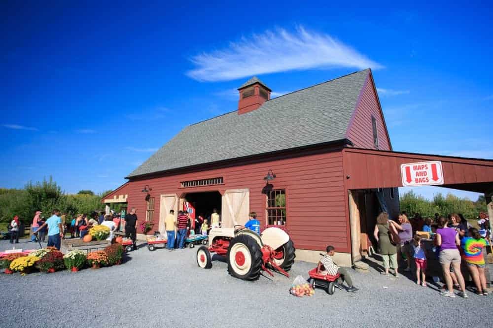 Building at DuBois Farm