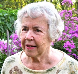 Patricia Smiley Guralnik in garden