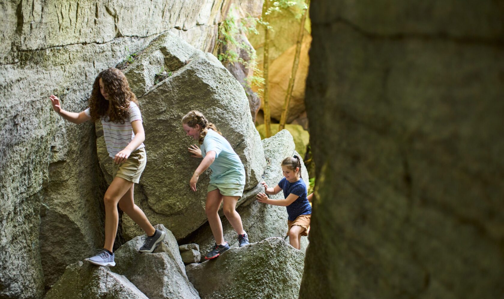 Exploring with the Mohonk Kids Club