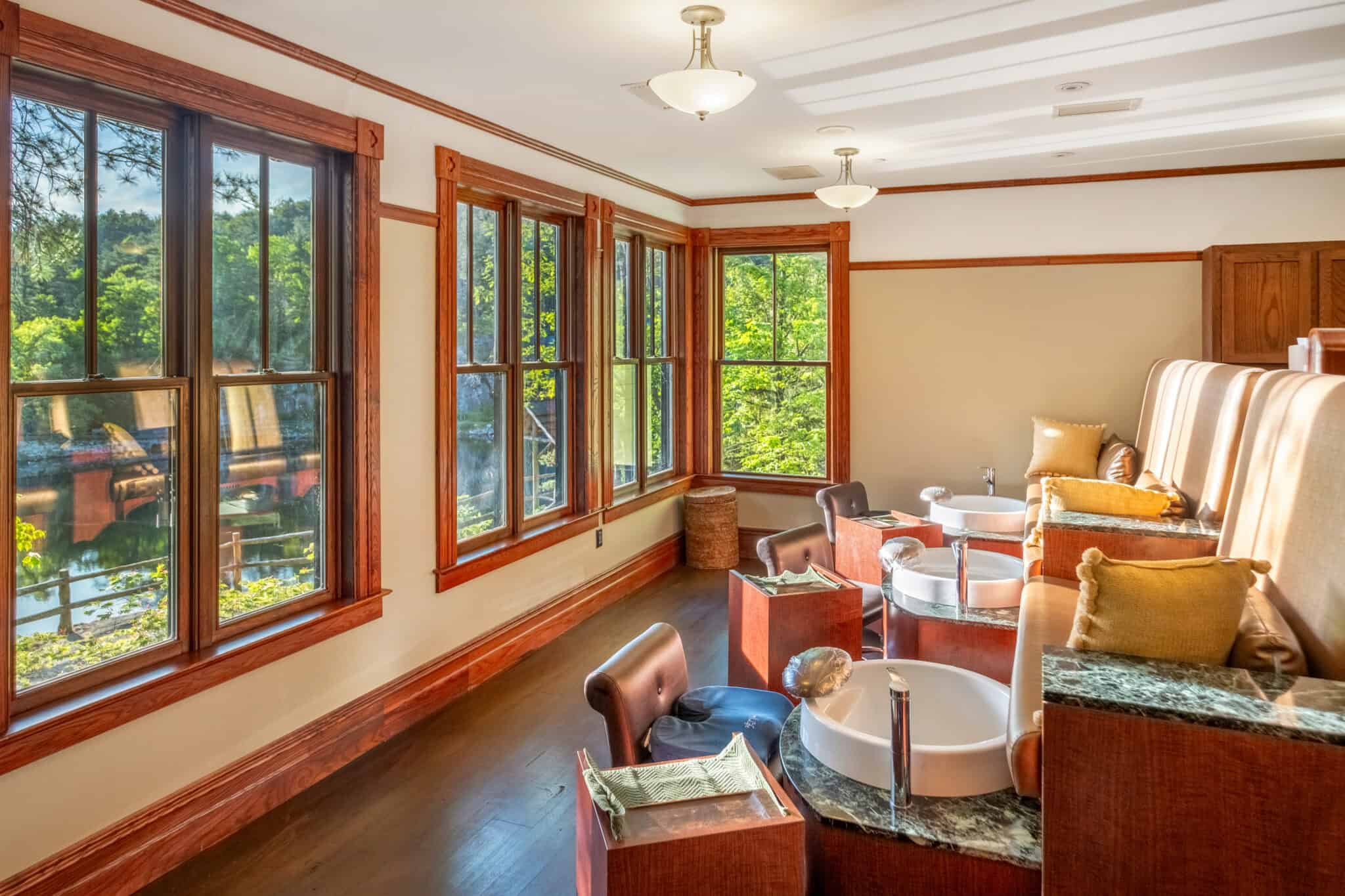 Victorian Castle Resort Gallery | Mohonk